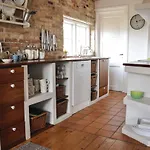 2 Bedroom Stunning Home In Otterup * Otterup