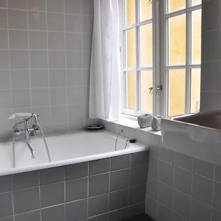 2 Bedroom Stunning In